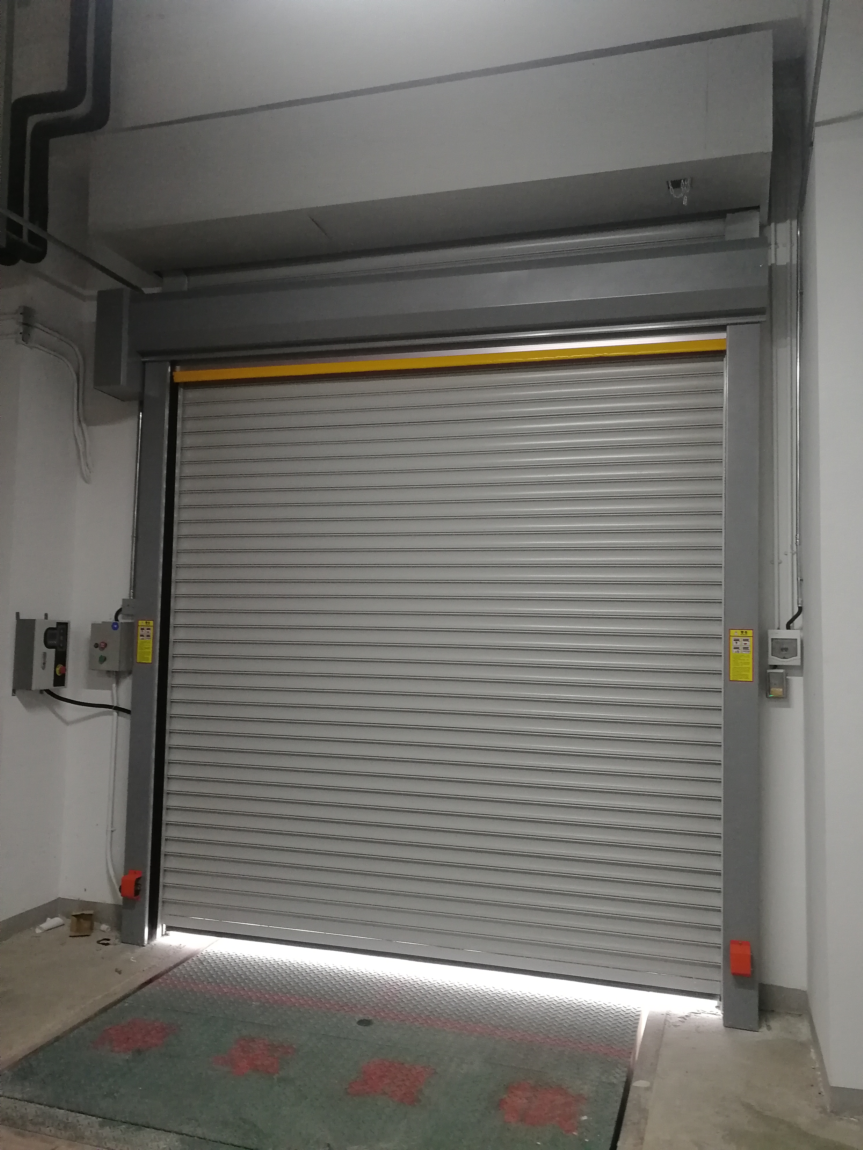 钢质卷帘门02