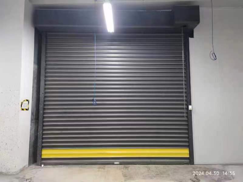 钢质卷帘门